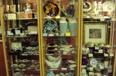 North Walsham - Timeline Antiques Centre