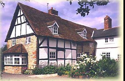 Pear Tree Holiday Cottages - Wilmcote