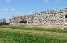 Richborough Castle, (EH)