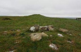 Cnoc Freiceadain Long Cairns, (HES) - Thurso