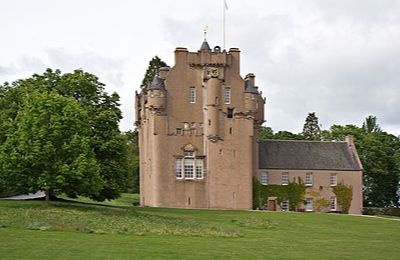 Crathes Castle, Garden & Estate, (NTS)