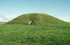 Maes Howe Chambered Cairn, (HES) - Finstown