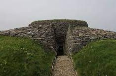 Quoyness Chambered Cairn, (HES) - Island of Sanday