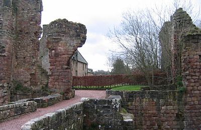 Rosslyn Castle - Roslin