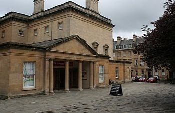 Bath Fashion Museum