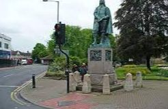 Bedford - Bunyan's Statue