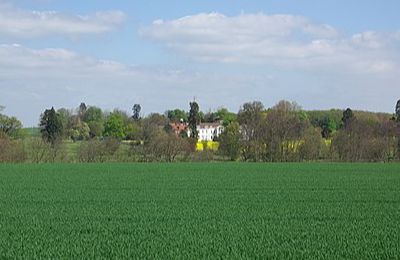 Gosfield Hall Wedding Venue